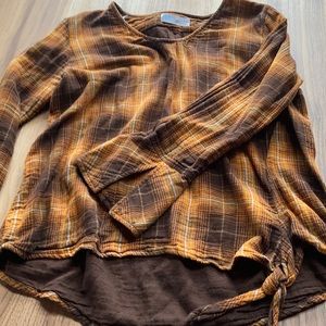 Bell sleeves loose fitting 100% cotton